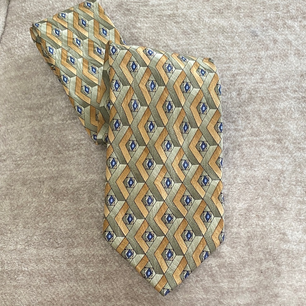 Jos. A. Bank Geometric Tie in Gold and Blue 100% Silk